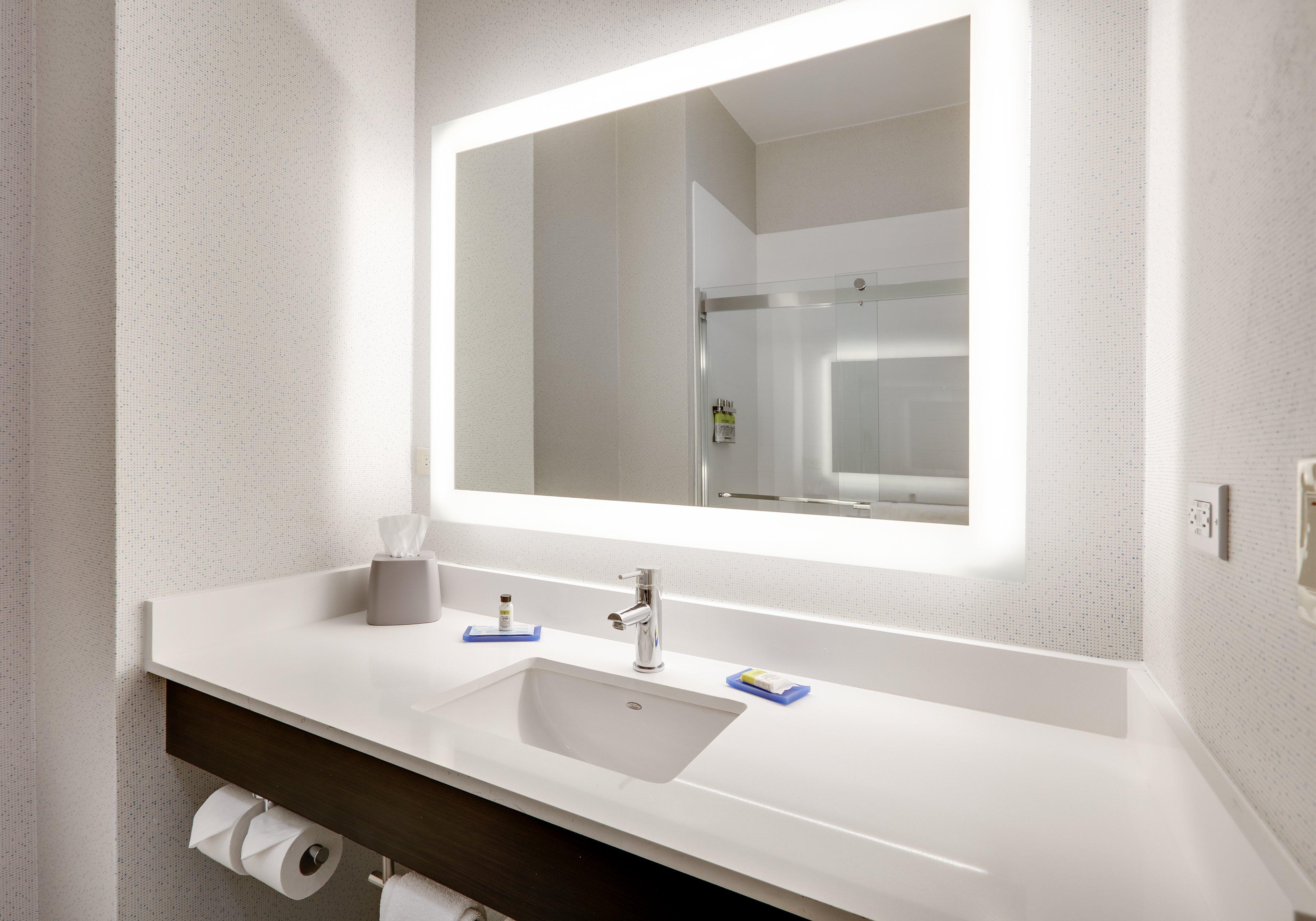 Holiday Inn Express Hotel & Suites Cleburne By Ihg Bagian luar foto