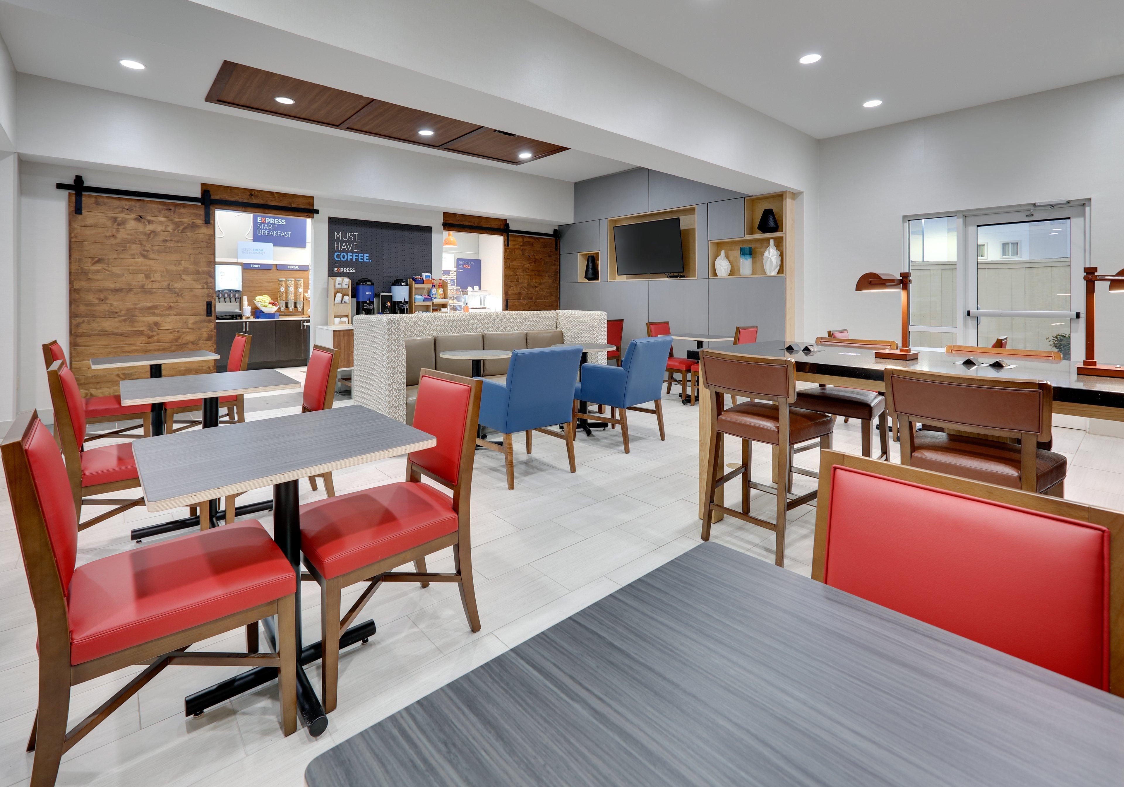 Holiday Inn Express Hotel & Suites Cleburne By Ihg Bagian luar foto