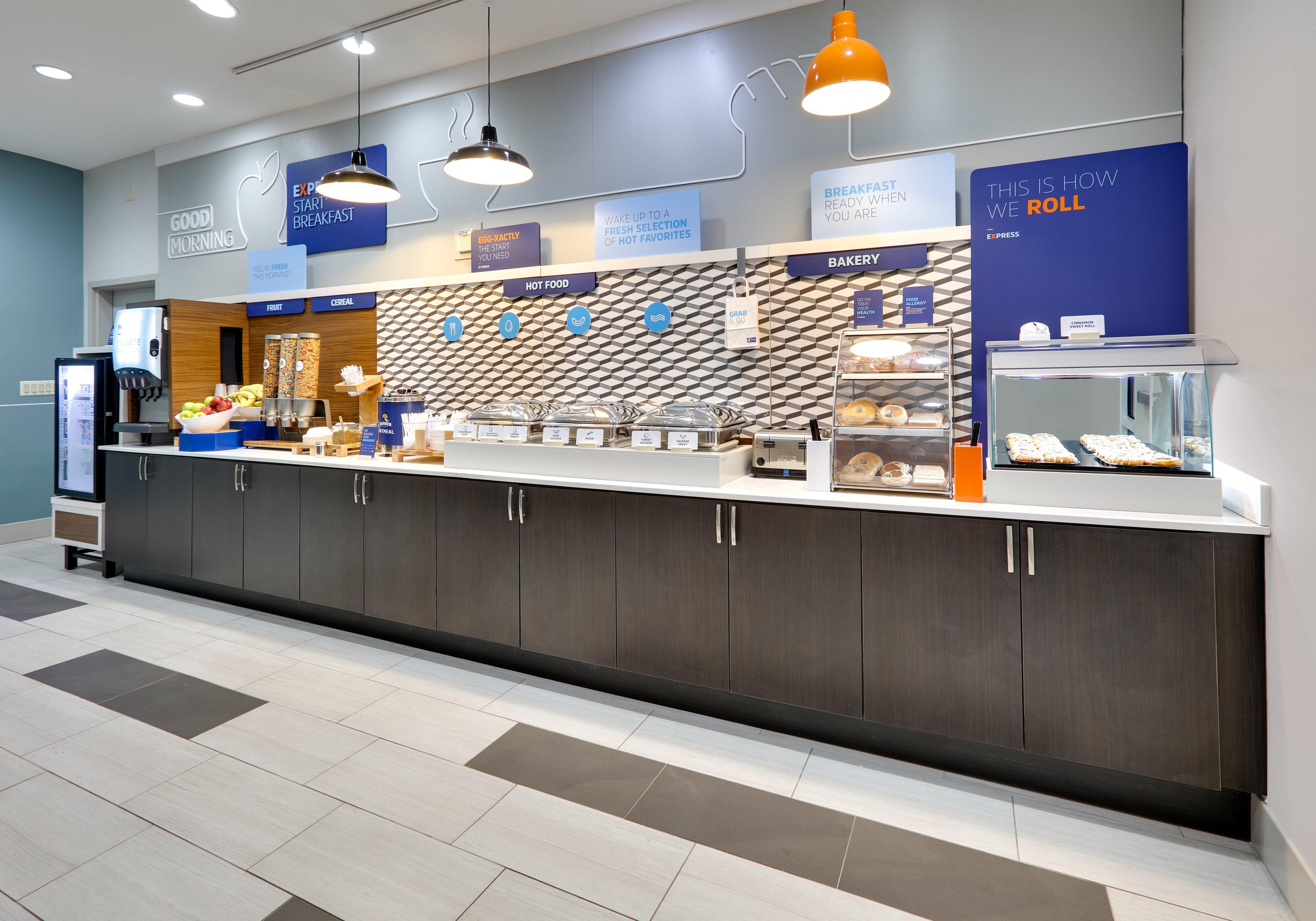 Holiday Inn Express Hotel & Suites Cleburne By Ihg Bagian luar foto